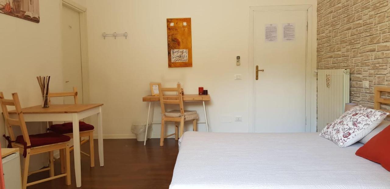 Villa Noemi Bed&Breakfast Pisa Exterior foto